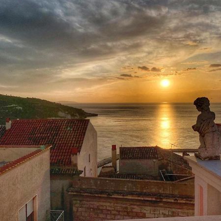 Le Antiche Porte Peschici Bagian luar foto