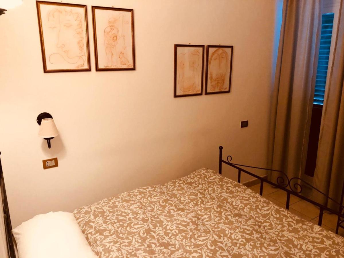 Le Antiche Porte Peschici Bagian luar foto