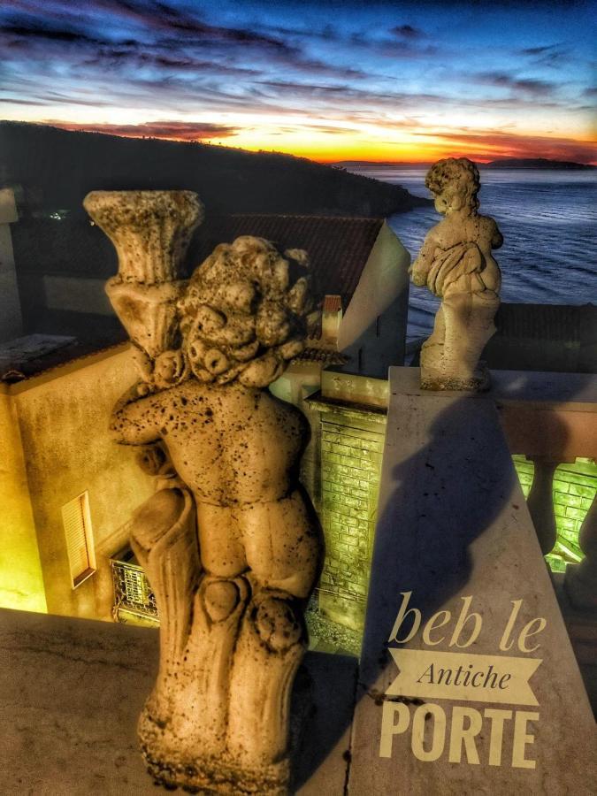Le Antiche Porte Peschici Bagian luar foto