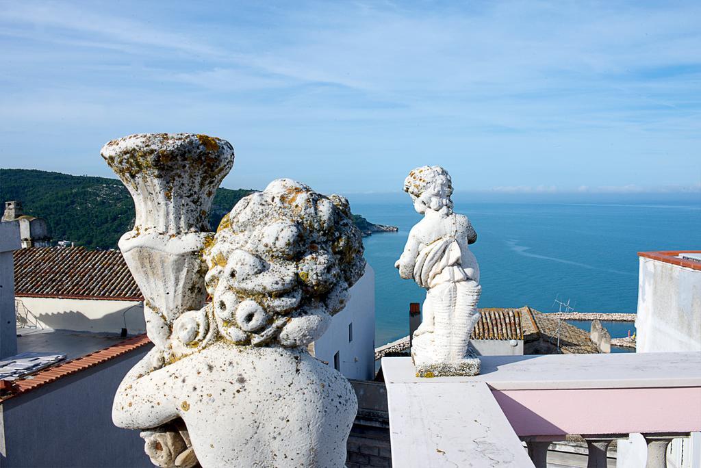 Le Antiche Porte Peschici Bagian luar foto