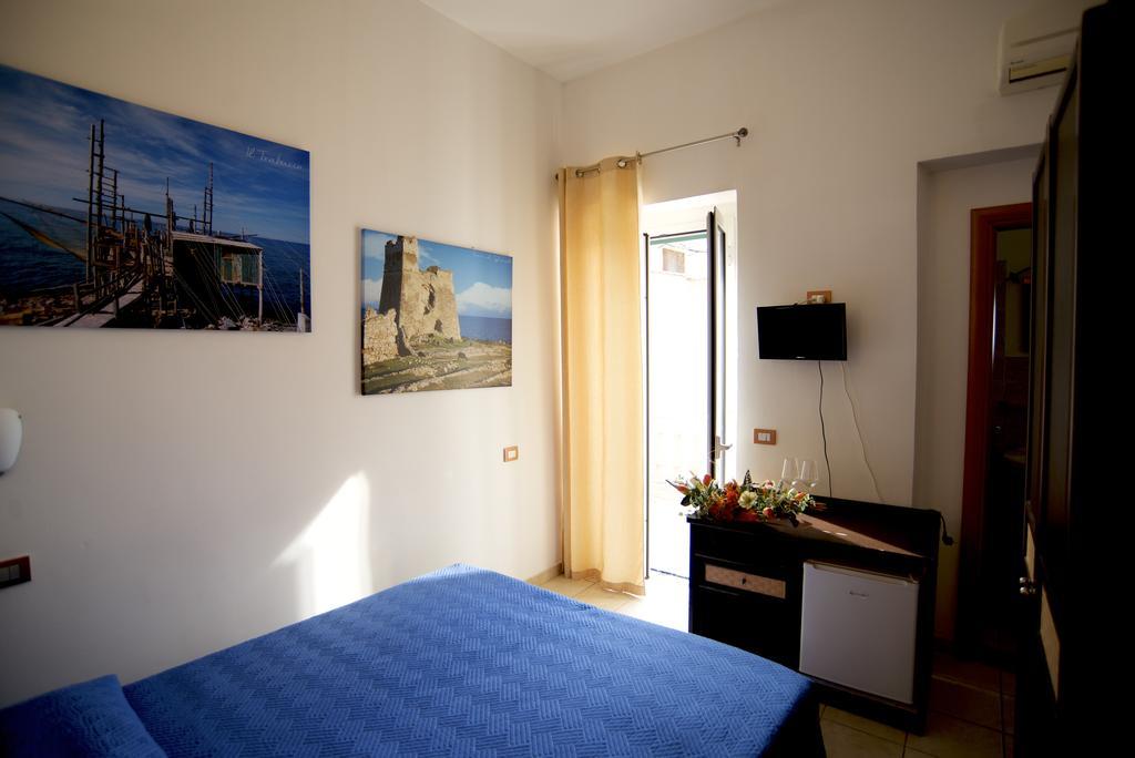 Le Antiche Porte Peschici Bagian luar foto